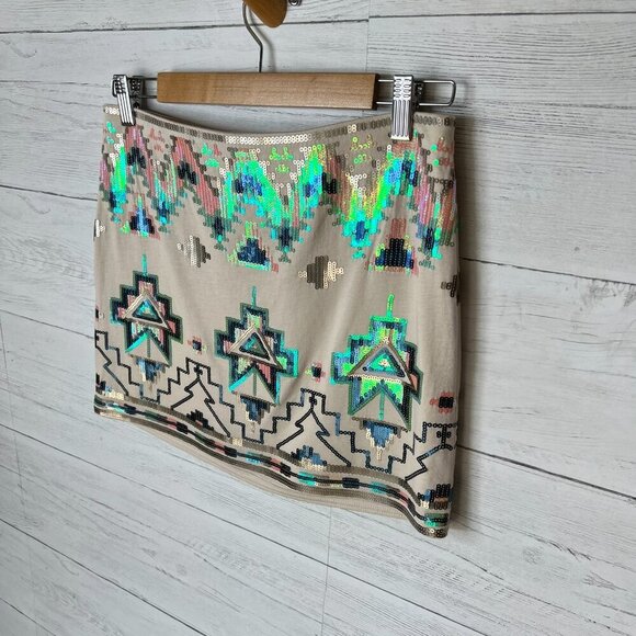 Express Skirt Womens Size S/P Tan Sequin Aztec Mini Sparkle Glam Summertime - Picture 4 of 13